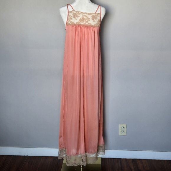 Vintage 60s 70s Henson Kickernick Coral Lace Trim Nightgown Lingerie Slip Dress - Picture 11 of 13